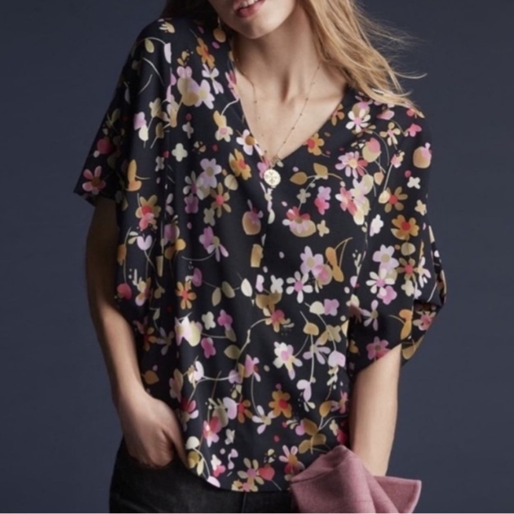 Cabi Charm Limited Edition Floral V- Neck Blouse Size Small - Picture 1 of 8